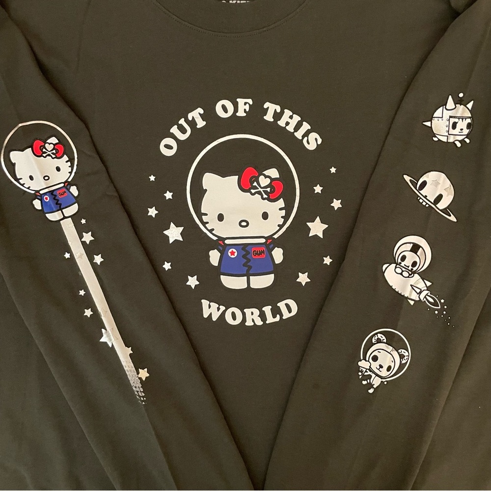 Tokidoki x Hello Kitty Space Astronaut Long Sleeve Black Tee Shirt Men’s L NWT